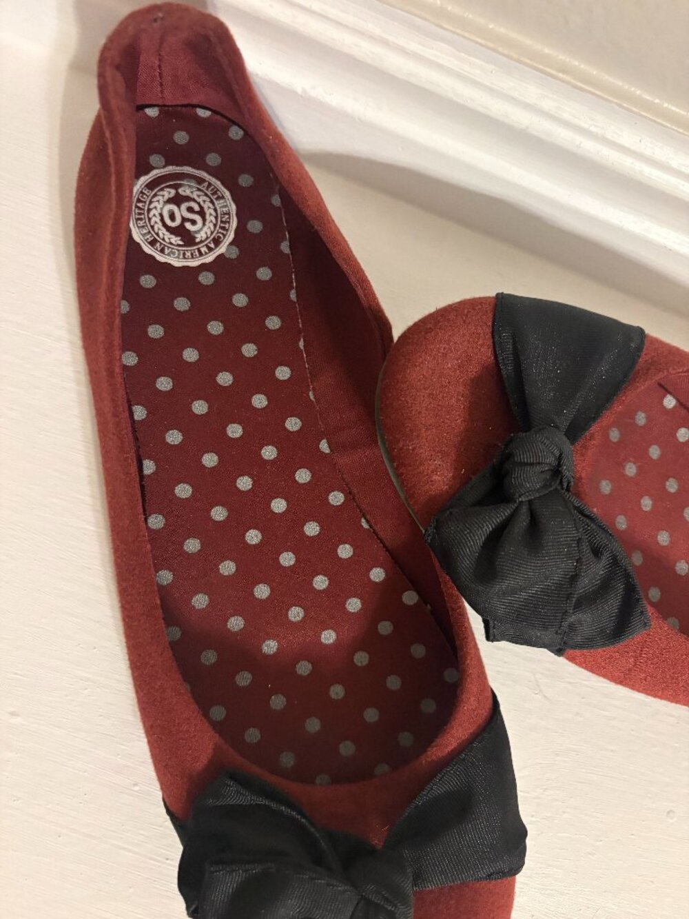 SO Shoes Wine & Black Size 8